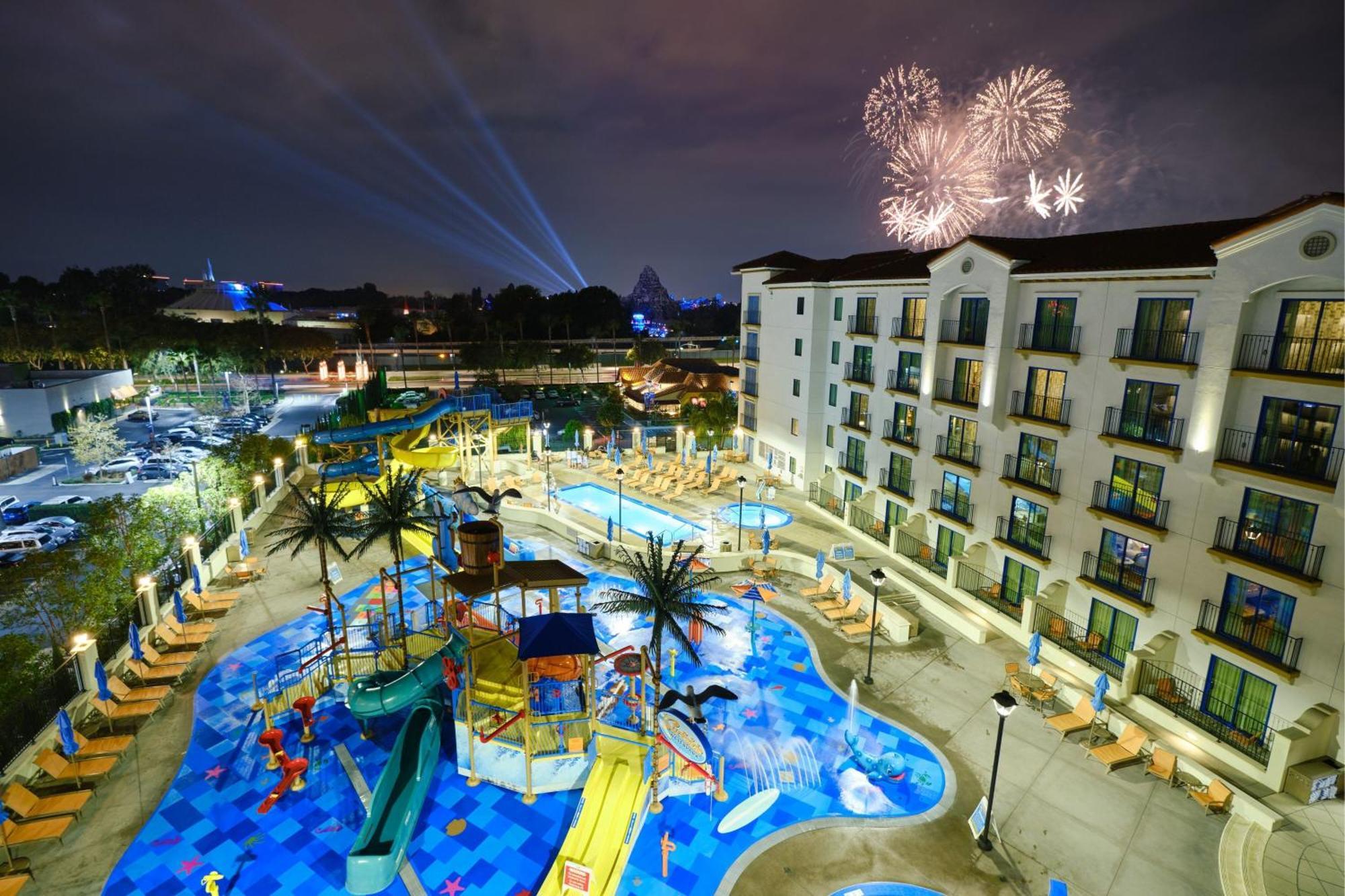 Hotel Courtyard Anaheim Theme Park Entrance Exterior foto